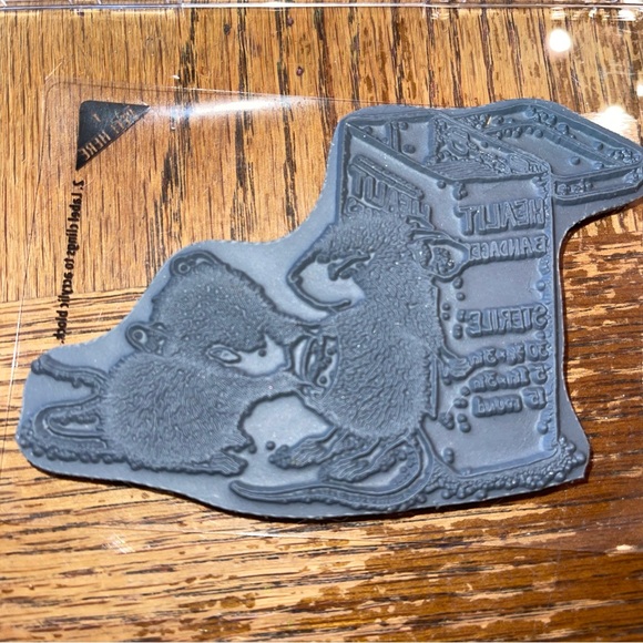 House Mouse Stampendous First Aid Bandaid Cling Unmounted Rubber Stamp HMCP09 - Picture 2 of 4